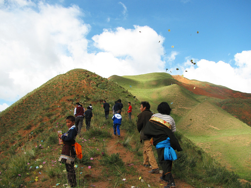 Scattering windhorses *