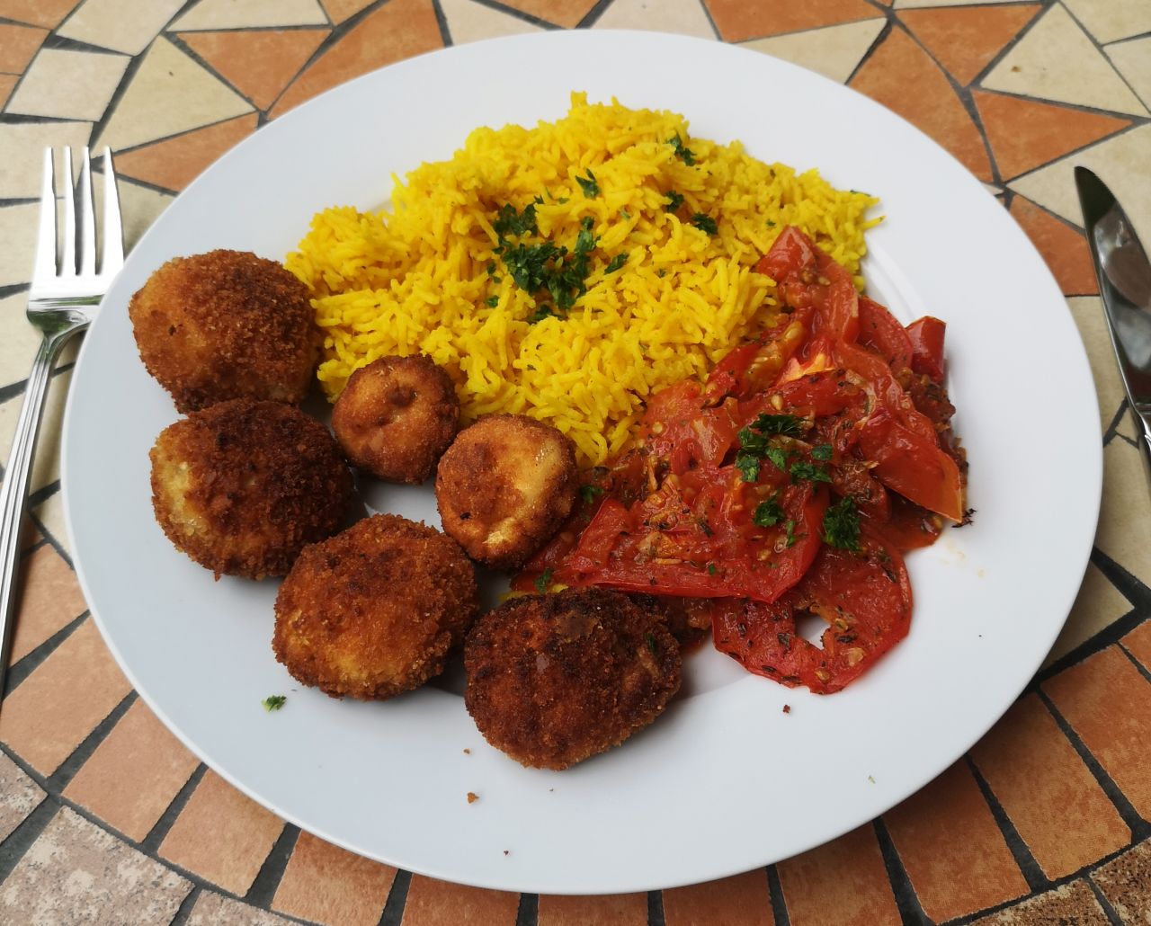 Tepsiben sült fokhagymás paradicsom