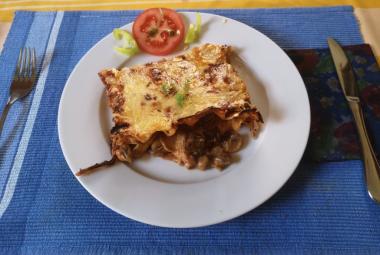Gombás paradicsomos lasagne