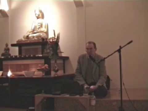 Lílávadzsra Dr. Pressing Lajos előadást tart a TKBF házi konferenciáján